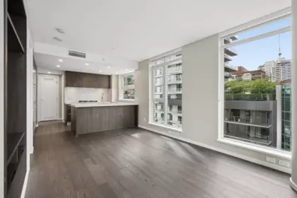902 1351 Continental Street, Vancouver, BC, Vancouver — Apartment/Condo for sale