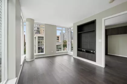 902 1351 Continental Street, Vancouver, BC, Vancouver — Apartment/Condo for sale