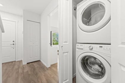 Mudroom Photo of 11 16323 15 Avenue, Surrey, BC