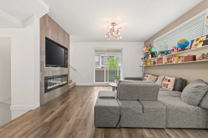 Pantry Photo of 11 16323 15 Avenue, Surrey, BC