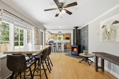 Kitchen Island Photo of 1266 Reed Road, Gibsons, BC