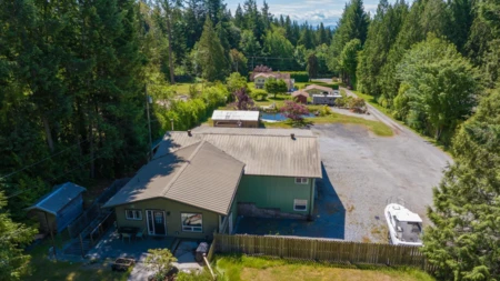 Outdoor Patio Photo of 1266 Reed Road, Gibsons, BC
