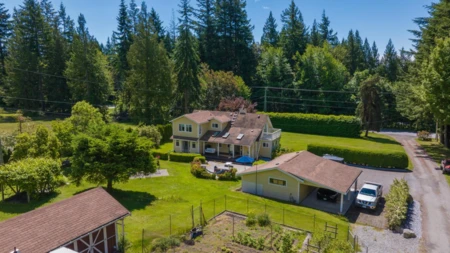 Swimming Pool Photo of 1266 Reed Road, Gibsons, BC