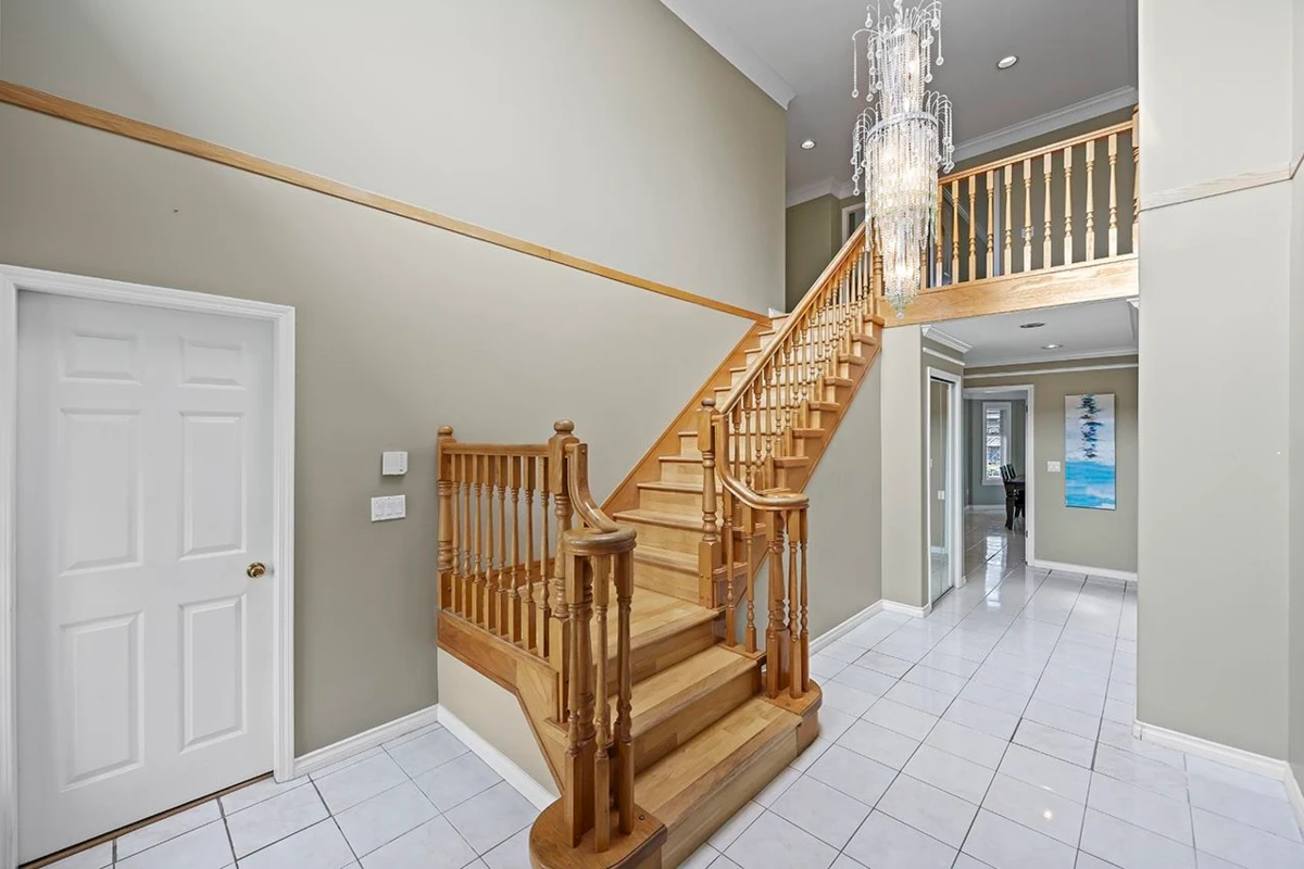 Living Room Photo of 4131 Blundell Road, Richmond, BC