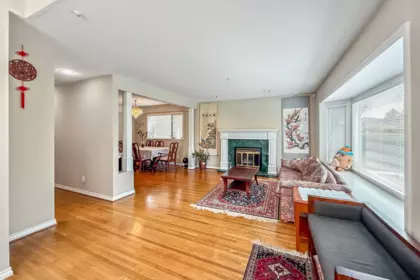 Breakfast Nook Photo of 2755 W 20th Avenue, Vancouver, BC