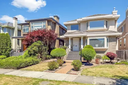 Kitchen Photo of 2755 W 20th Avenue, Vancouver, BC