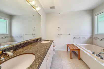 Laundry Room Photo of 2755 W 20th Avenue, Vancouver, BC