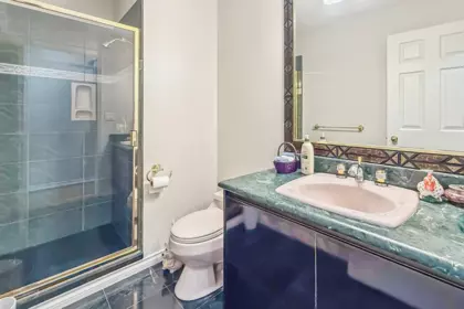 Powder Room Photo of 2755 W 20th Avenue, Vancouver, BC
