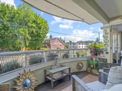 201 3220 W 4th Avenue, Vancouver, BC