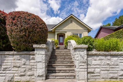 1631 Seventh Avenue, New Westminster, BC, New Westminster — Single Family Residence for sale