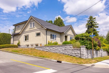 1631 Seventh Avenue, New Westminster, BC, New Westminster — Single Family Residence for sale