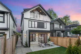 2 165 E 45th Avenue, Vancouver, BC