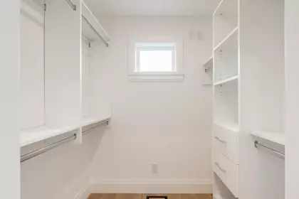Guest Bathroom Photo of 5411 Crescent Drive, Delta, BC