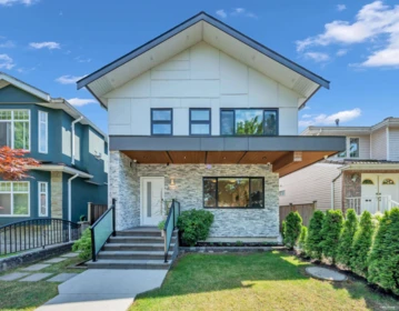 3342 E 24th Avenue, Vancouver, BC, Vancouver — Half Duplex for sale