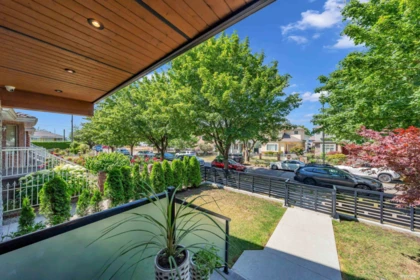 Hot Tub / Spa Photo of 3342 E 24th Avenue, Vancouver, BC