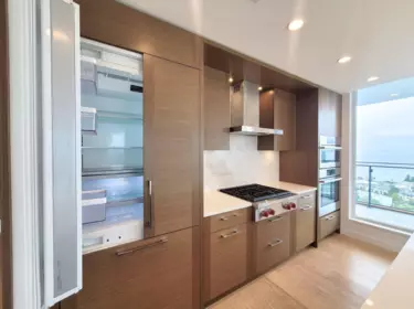 Kitchen Photo of PH1 1439 George Street, White Rock, BC