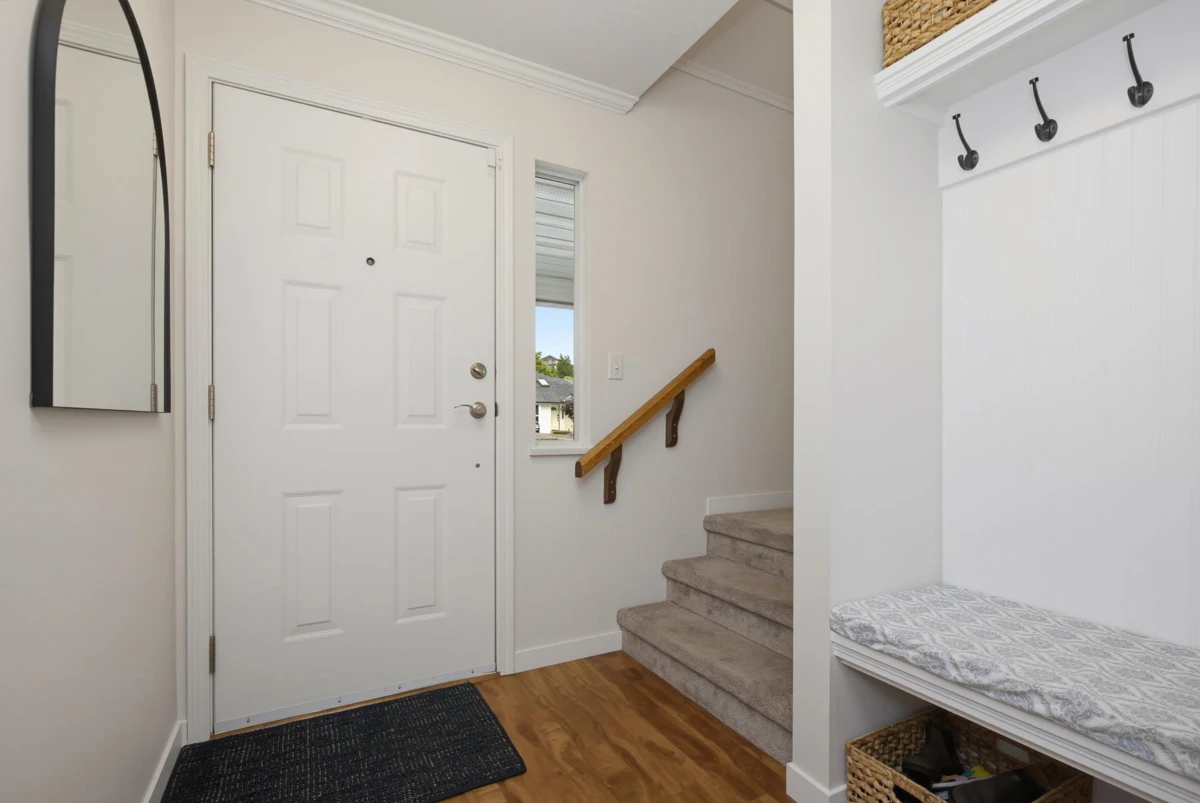 Dining Area Photo of 35485 Sandy Hill Road, Abbotsford, BC