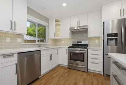 Breakfast Nook Photo of 35485 Sandy Hill Road, Abbotsford, BC
