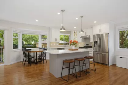 Kitchen Photo of 35485 Sandy Hill Road, Abbotsford, BC