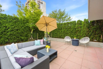 Backyard Photo of 401 1 Renaissance Square, New Westminster, BC