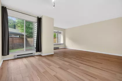 8 7611 Moffatt Road, Richmond, BC, Richmond — Townhouse for sale