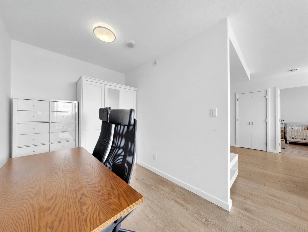 Family Room Photo of 1802 2232 Douglas Road, Burnaby, BC