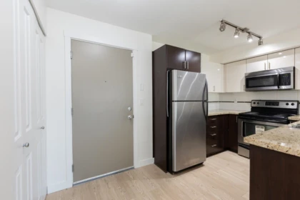 202 14960 102a Avenue, Surrey, BC, Surrey — Apartment/Condo for sale