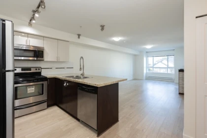 202 14960 102a Avenue, Surrey, BC, Surrey — Apartment/Condo for sale