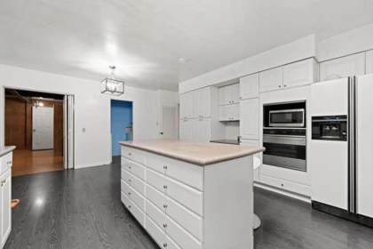 1042 W 48th Avenue, Vancouver, BC, Vancouver — Single Family Residence for sale