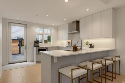 Primary Bedroom Photo of 20 1960 Glenaire Drive, North Vancouver, BC