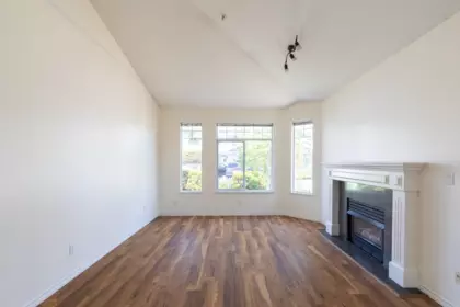 Basement Recreation Room Photo of 49 5708 208 Street, Langley, BC