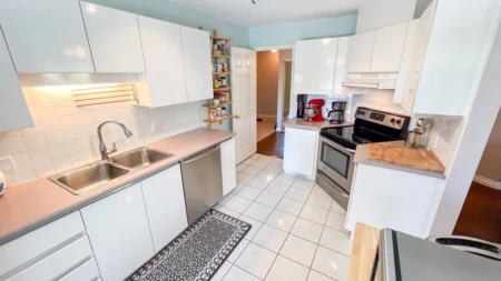 Pantry Photo of 202 15375 17 Avenue, Surrey, BC