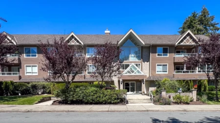 Staircase Photo of 202 15375 17 Avenue, Surrey, BC