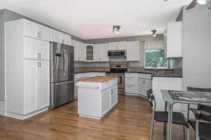 Pantry Photo of 32958 Harwood Place, Abbotsford, BC