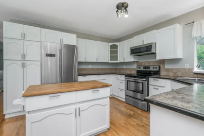 Primary Bedroom Photo of 32958 Harwood Place, Abbotsford, BC