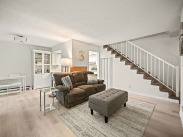 202 7095 133b Street, Surrey, BC, Surrey — Townhouse for sale