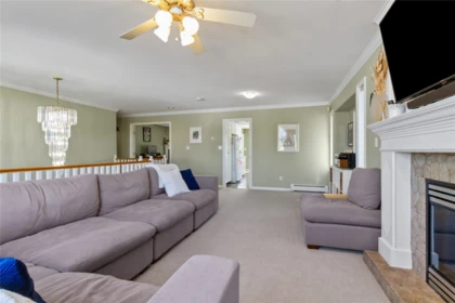 Kitchen Photo of 21549 50a Avenue, Langley, BC