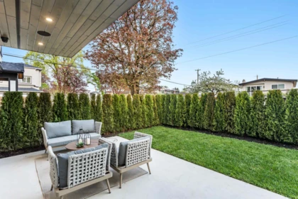 1 165 E 45th Avenue, Vancouver, BC, Vancouver — Half Duplex for sale