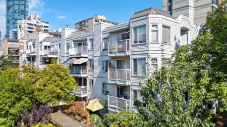 Aerial View of 106 1147 Nelson Street, Vancouver, BC