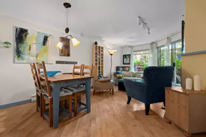 Breakfast Nook Photo of 106 1147 Nelson Street, Vancouver, BC