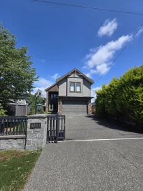 4511 Steveston Highway, Richmond, BC, Richmond — Single Family Residence for sale