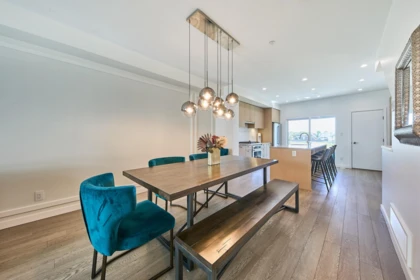 Kitchen Island Photo of 204 19451 Sutton Avenue, Pitt Meadows, BC