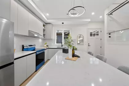 Kitchen Photo of 4 6555 Carnegie Street, Burnaby, BC