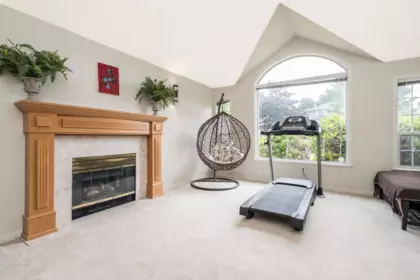 Breakfast Nook Photo of 17163 102 Avenue, Surrey, BC