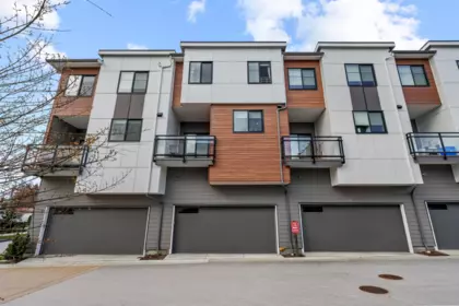 56 1639 162 Street, Surrey, BC, Surrey — Townhouse for sale