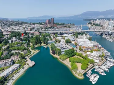 43 1425 Lamey's Mill Road, Vancouver, BC, Vancouver — Apartment/Condo for sale