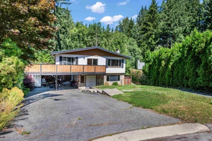 Garden / Landscaping Photo of 3255 Milton Avenue, North Vancouver, BC
