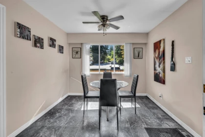 Kitchen Island Photo of 3255 Milton Avenue, North Vancouver, BC
