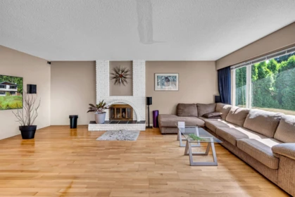 Primary Bedroom Photo of 3255 Milton Avenue, North Vancouver, BC