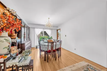 Primary Bedroom Photo of 580 W 64th Avenue, Vancouver, BC